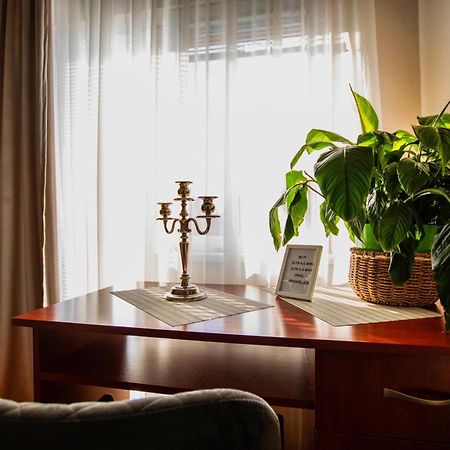 Garden Apartment 2 수보티차 외부 사진